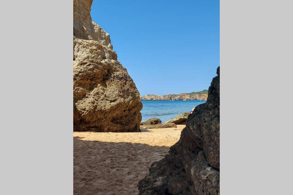 Front Beach Apartment Портиман Екстериор снимка