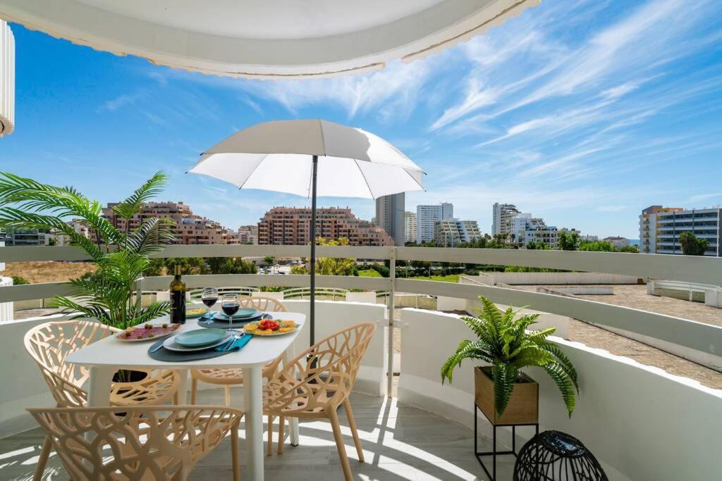 Front Beach Apartment Портиман Екстериор снимка