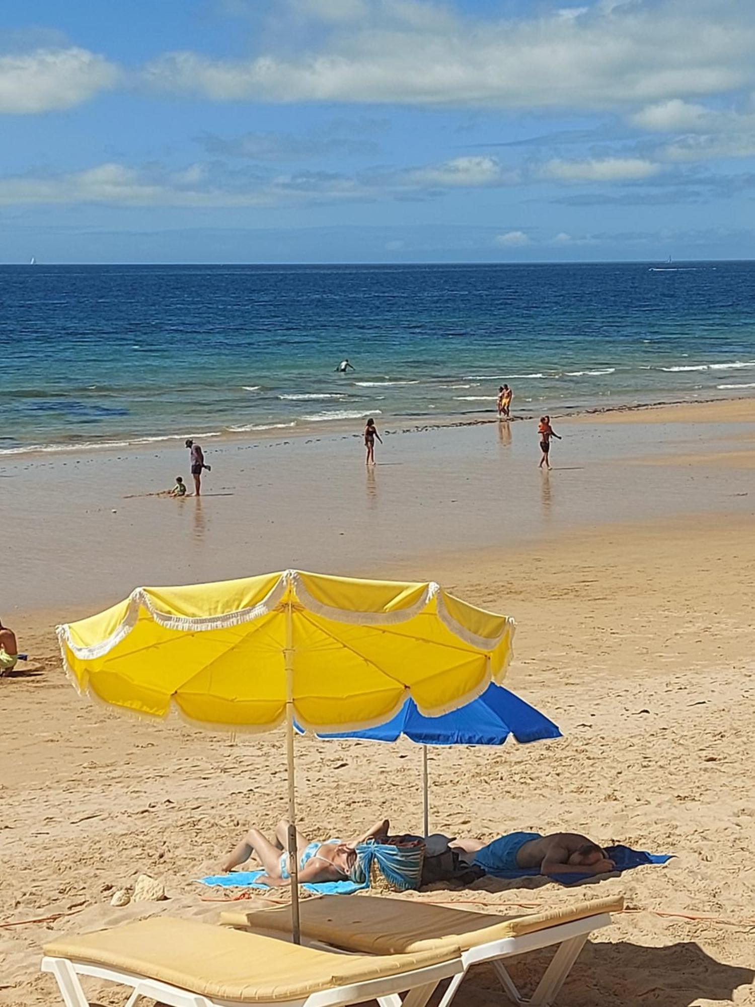 Front Beach Apartment Портиман Екстериор снимка